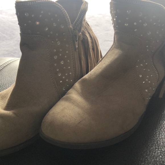 Justice boots - Picture 2 of 8